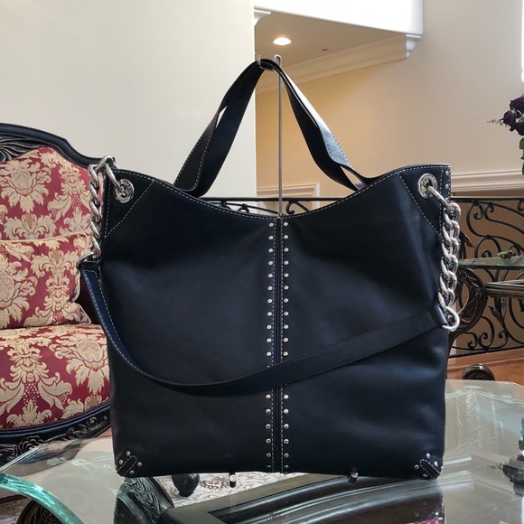 🎉Michael Kors Astor uptown studded, bluish/blk purse with silver hardware!🎉 - Picture 7 of 8